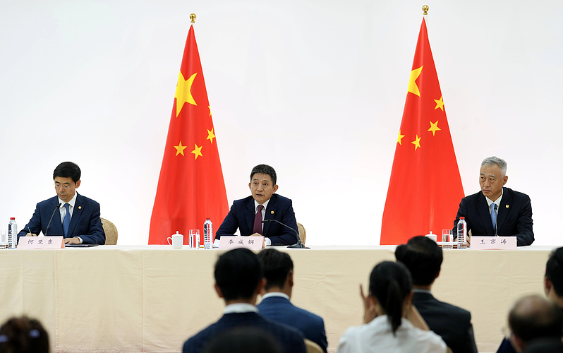 美中TikTok达共识！何立峰称尊重企业意愿，特朗普：两国关系依然非常牢固（组图） - 3