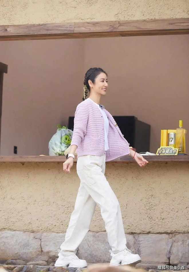 49岁林心如增肥后美得更高级，差点认不出（组图） - 7