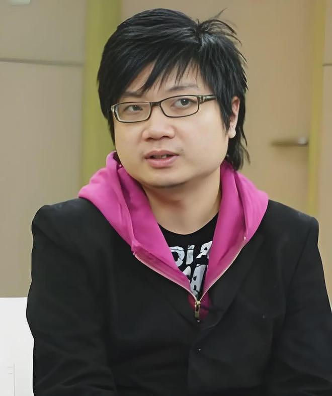 程青松朋友圈曝光！刘晓庆力挺他，田海蓉资助他，黄晓明为他庆生（组图） - 2