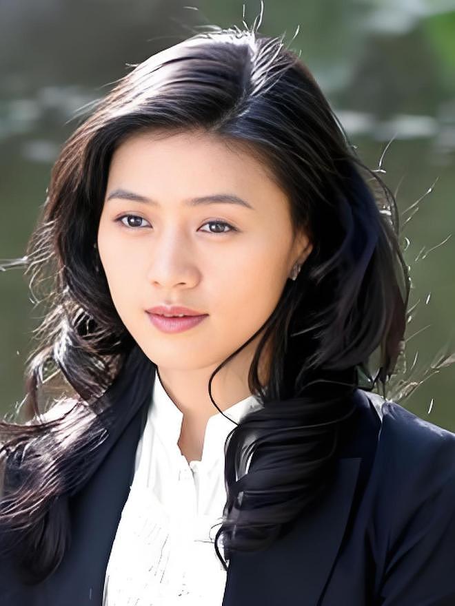 21岁成名,31岁嫁富豪,40岁身家百亿,田海蓉如今过得怎样了?(组图) - 8