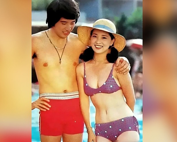 林凤娇比基尼照罕曝光…秦汉亲密搂肩火辣身材全露（图） - 1