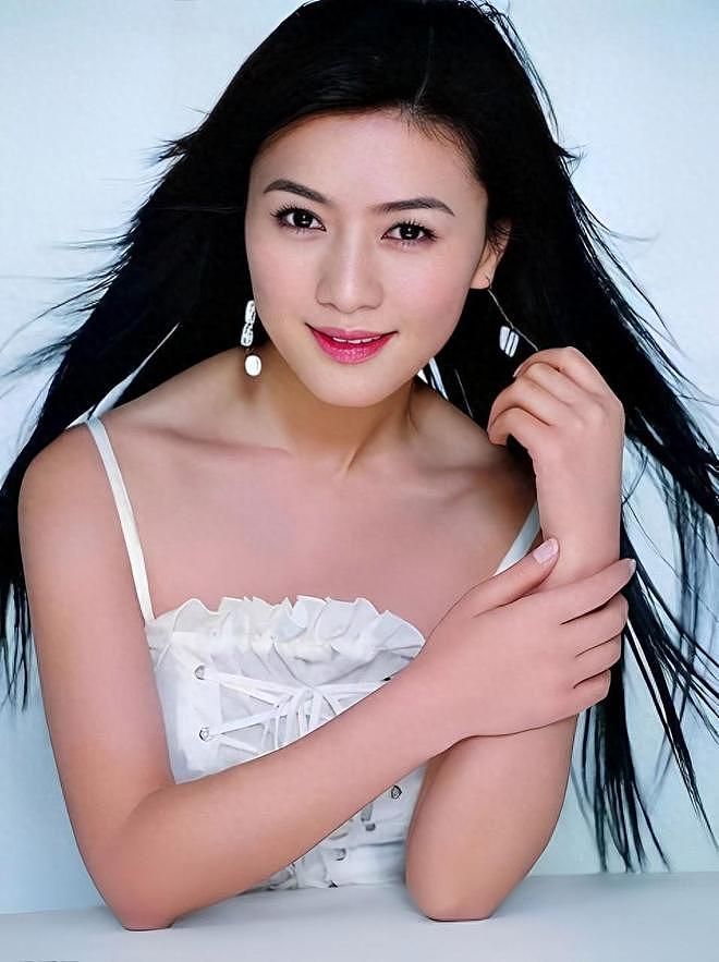 21岁成名,31岁嫁富豪,40岁身家百亿,田海蓉如今过得怎样了?(组图) - 1