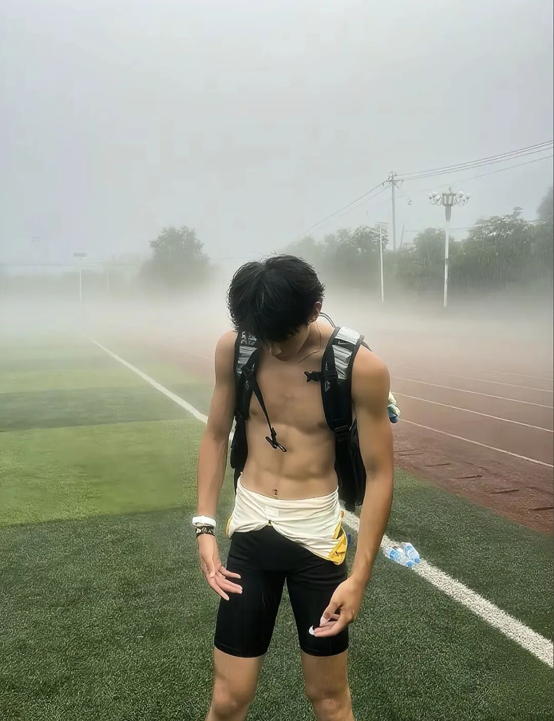 【帅哥】189田径钻石男高体育生,硬挺腹肌打桩超持久...(组图) - 6