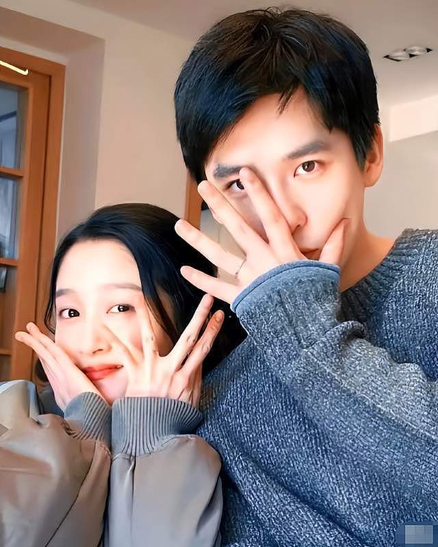 鹿晗关晓彤分手闹了快一年！被骂过度占用公众资源，网友呼吁官宣（组图） - 19