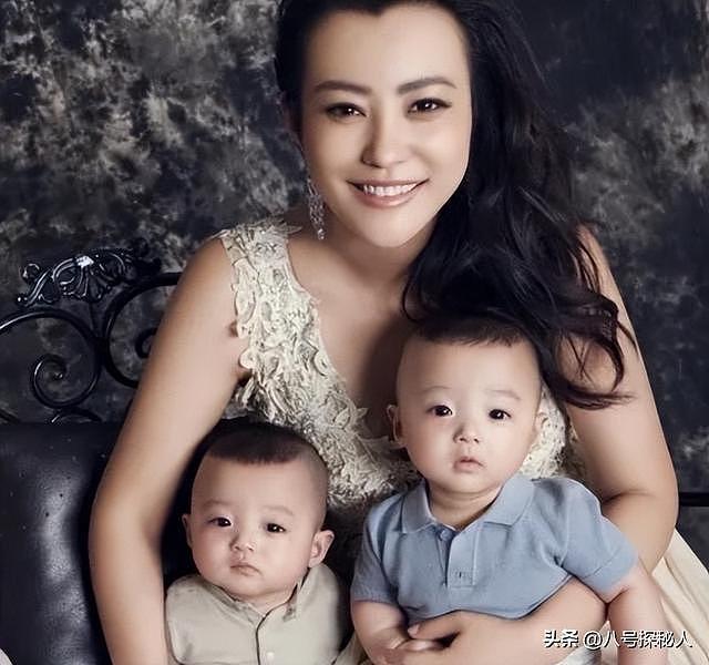 他娶过郝蕾，爱过王珞丹，负了殷桃，38岁时竟又娶了小十岁的师妹（组图） - 16
