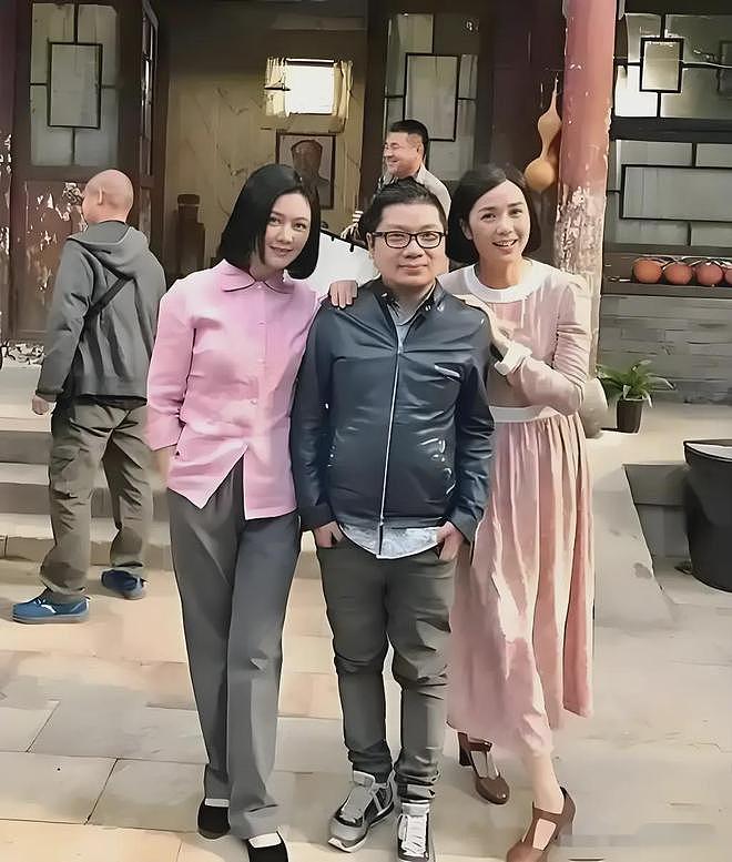 程青松朋友圈曝光！刘晓庆力挺他，田海蓉资助他，黄晓明为他庆生（组图） - 8