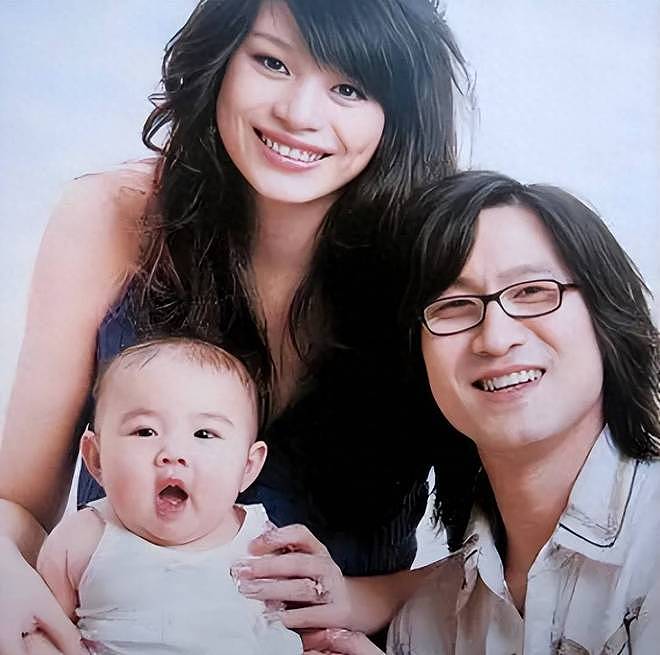 “牡丹花下死,做鬼也风流”!这一次,谁也救不了54岁的汪峰(组图) - 7