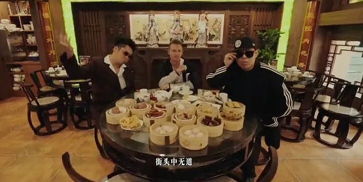 打败周杰伦成为新晋“华语一哥”,这个27岁“广东仔”只用了两张专辑(组图) - 39