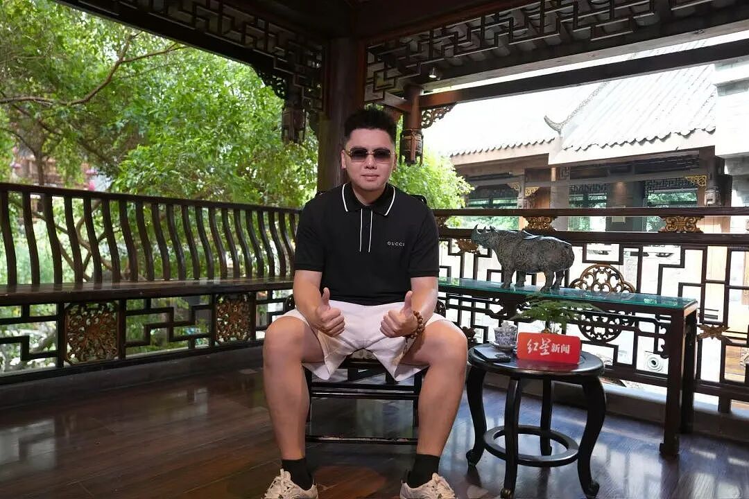 打败周杰伦成为新晋“华语一哥”,这个27岁“广东仔”只用了两张专辑(组图) - 5