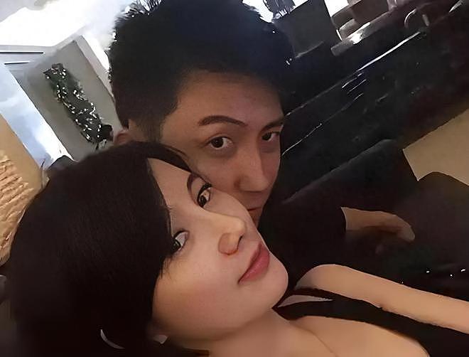 “牡丹花下死,做鬼也风流”!这一次,谁也救不了54岁的汪峰(组图) - 1
