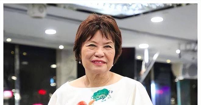 她一生跑龙套，拒绝求爱，87岁住老破小，凭啥成观众心中最美女神（组图） - 15