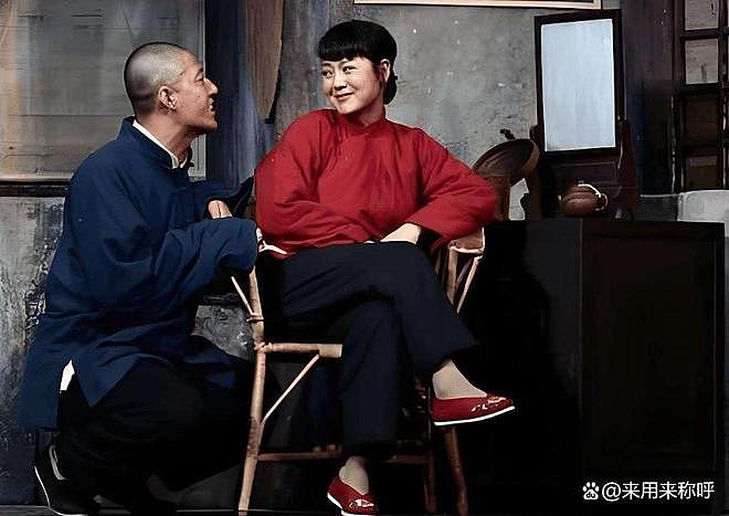 嫁给大13岁演员于震，婚后成家庭主妇的辛月，被丈夫一家宠成宝（组图） - 32