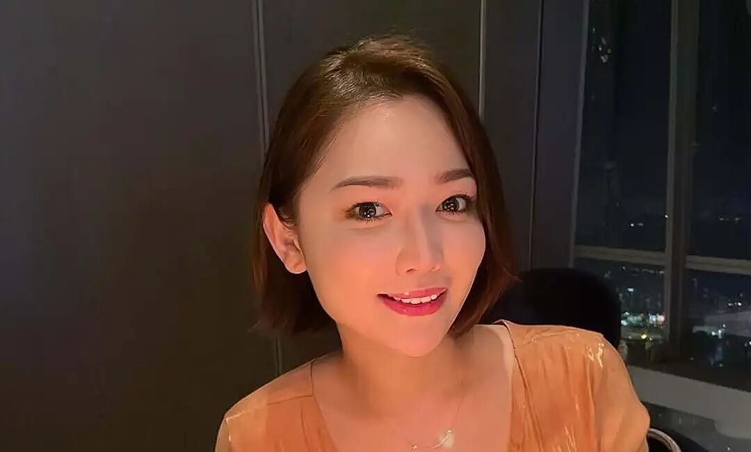 突然宣布结婚！前TVB小花未婚先孕，晒大肚照曝光富豪老公，年龄太大惹质疑？（组图） - 22