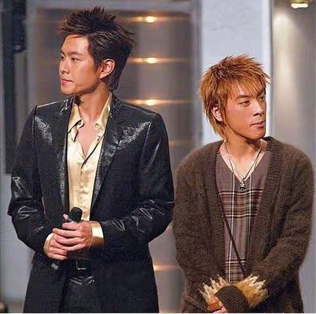 TVB模范夫妻街边卖鱼？两人配合默契，今年刚生子（组图） - 8