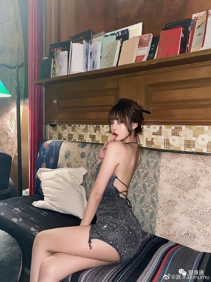 【美女】上海理工校花好辣，撩爆百万粉丝不淡定了，这比例也太猛了吧（组图） - 1