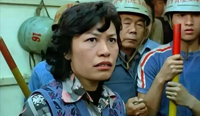 她一生跑龙套，拒绝求爱，87岁住老破小，凭啥成观众心中最美女神（组图） - 17