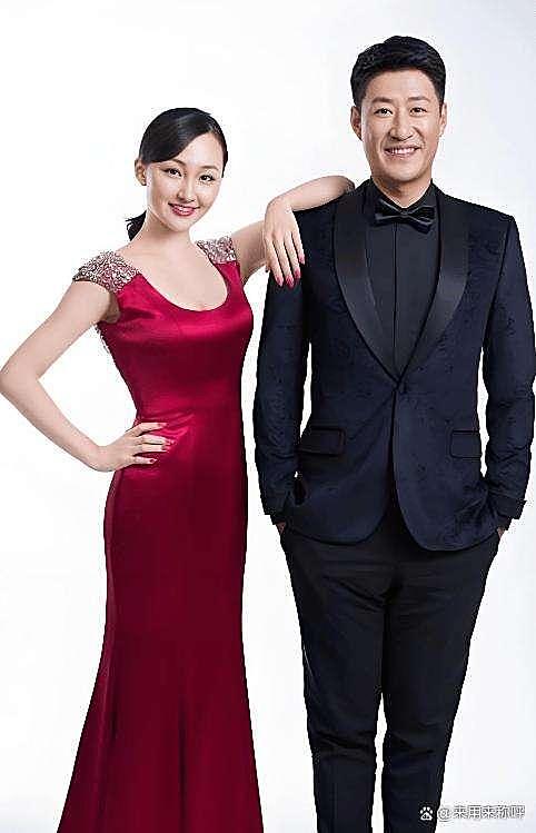 嫁给大13岁演员于震，婚后成家庭主妇的辛月，被丈夫一家宠成宝（组图） - 34