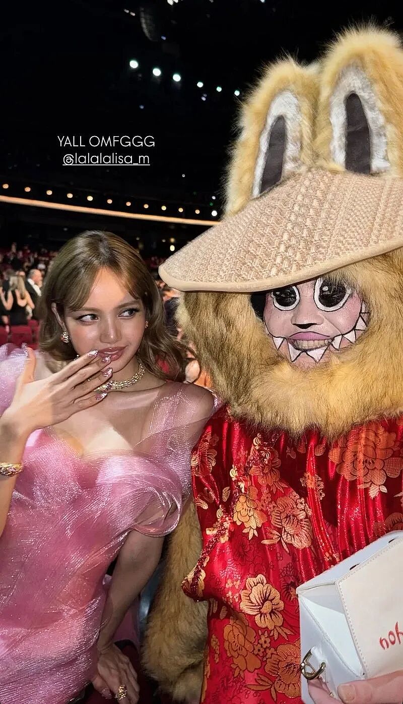 被全网嘲颜值崩塌的Lisa,靠一条裙子又回春了(组图) - 20