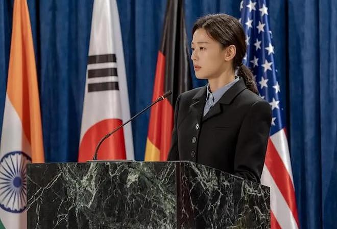 全智贤被全面抵制！网友让她滚出中国市场，将成“第二个张娜拉”（组图） - 4