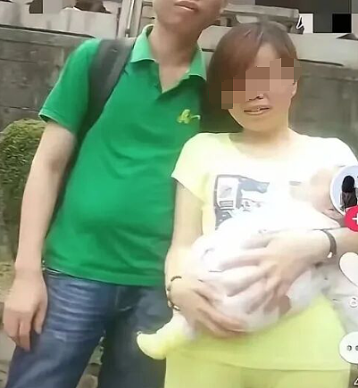 针扎开水烫+逼吃1600片泻药：12岁女孩被亲爸虐死全程气炸全网（组图） - 12