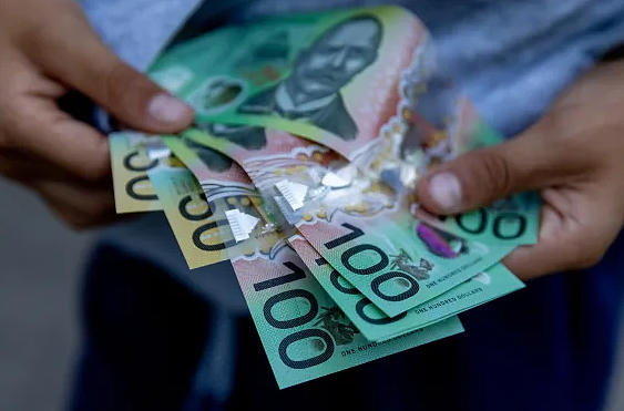 澳洲人疯狂囤积现金，金额达数百亿之巨！但却不是用来花...（组图） - 5