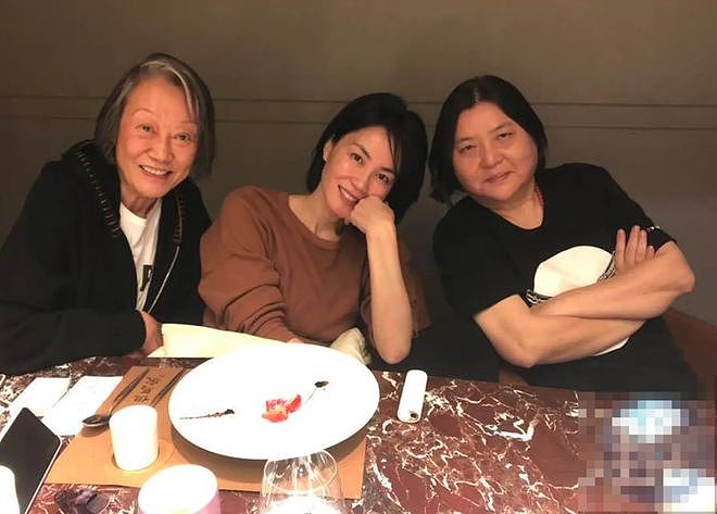 王菲前经纪人被控侵吞闺蜜31亿台币遗产，闺蜜儿子发声恳求她归还（组图） - 1