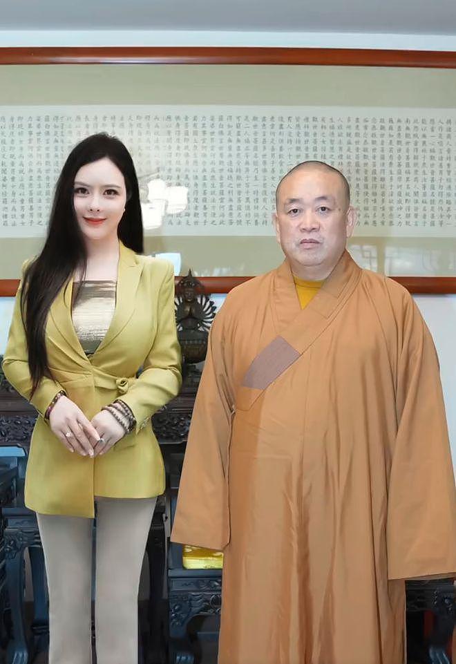 释永信调查新进展!疑安排私生女为办公室主任,李湘露面表情微妙(组图) - 4