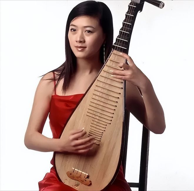 田海蓉隐婚后频现争议，昔日“蛇蝎美人”现状引关注（组图） - 6