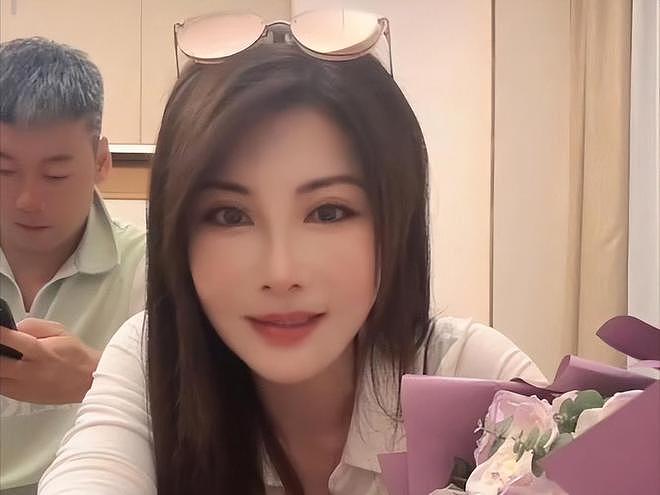 为成毅发声的杨丽菁：曾是杨紫琼接班人，却因感情影响事业值得吗（组图） - 47