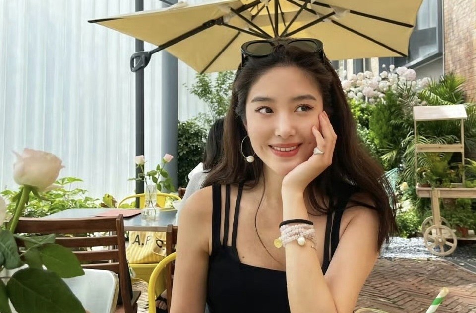 杨采钰官宣当妈！首晒孕肚照，与富三代老公修成正果（组图） - 8