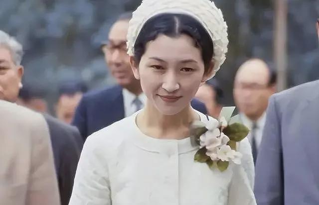 日本皇室为19岁皇子选妃，条件苛刻！网友认为“全日本女孩噩梦”（组图） - 11
