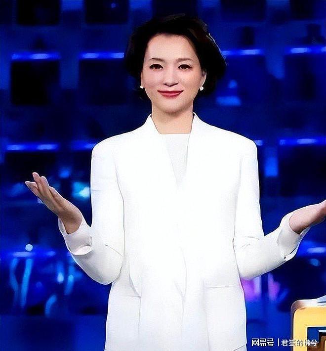 央视一姐董卿“陨落”!51岁的她成于自己,却败给婚姻与时代(组图) - 11