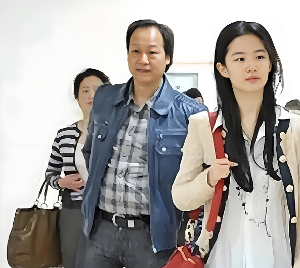 杨采钰官宣当妈，老公是超级富三代，她再也不是刘二菲了（组图） - 8