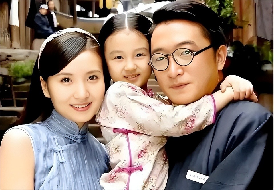 当年的万人迷，30岁嫁给二婚刘海峰，婚后连生3胎如今怎么样？（组图） - 13