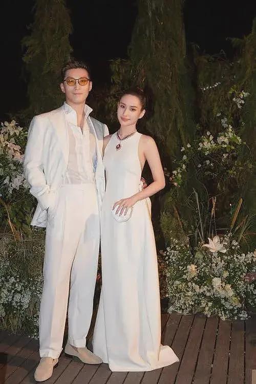 34岁何超莲现身沈阳！脸小生图超美，娇小玲珑人气高，如今已是人生赢家（组图） - 10