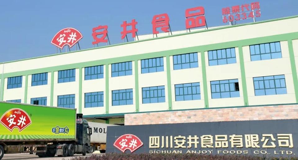 痛骂西贝的年轻人，转头捧火了河南“预制菜之王”（组图） - 17