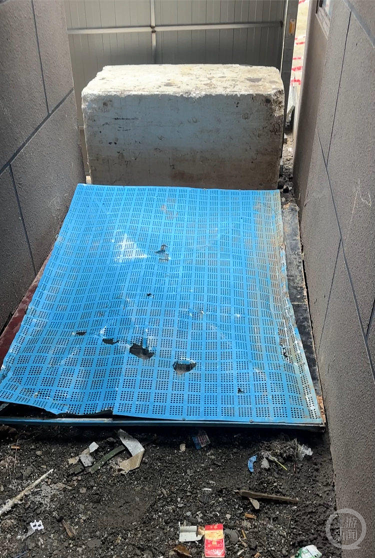 西安11岁男孩小区内捉迷藏时坠井身亡，居民：小区内还有其他深井（组图） - 1