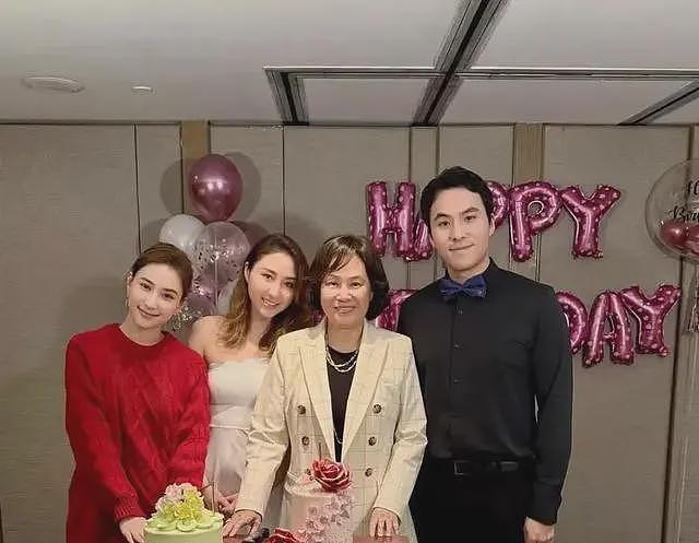 34岁何超莲现身沈阳！脸小生图超美，娇小玲珑人气高，如今已是人生赢家（组图） - 14