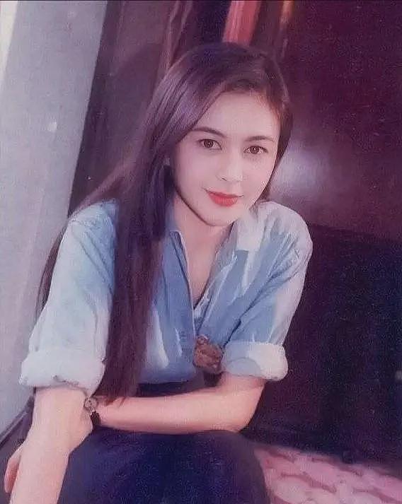 向太爆知名女星被骗婚！假豪门老公身家就一辆车，婚礼酒席还逃单（组图） - 20