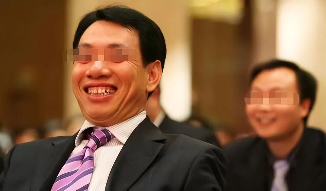 大洗牌！连续7年称霸福建的首富，消失了，儿子差点卷跑380亿（组图） - 1