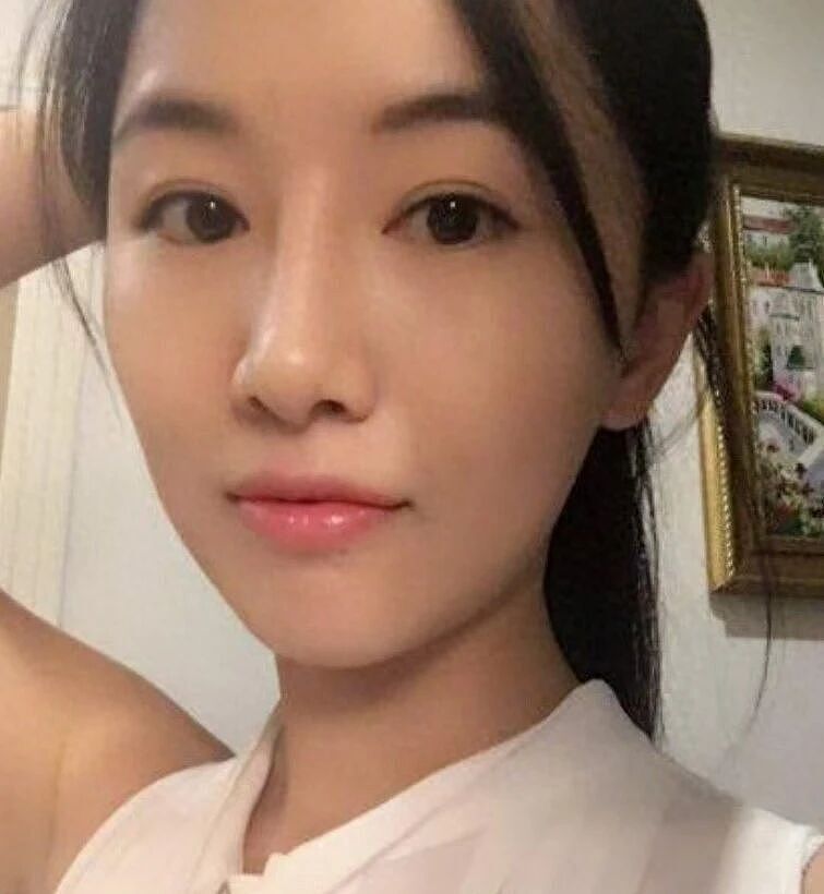 翟欣欣被判12年!盘点3位顶级“捞女”,只有她一手烂牌打成王炸(组图) - 1