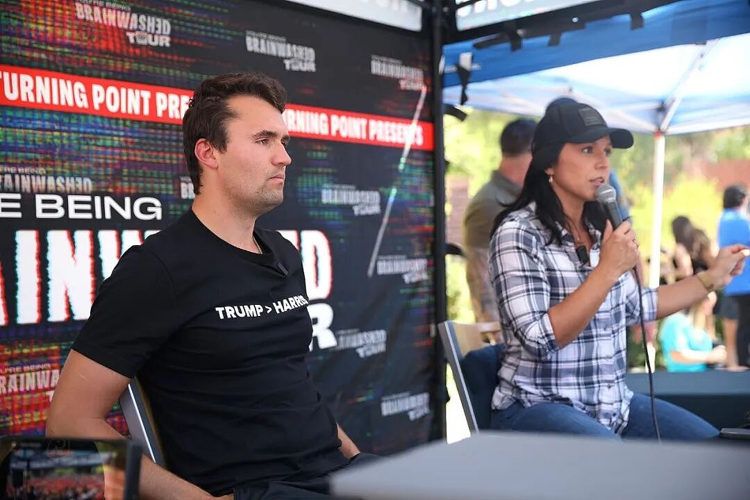 MAGA网红柯克遇刺身亡，20万人参加追悼会！特朗普、万斯等政府高层悉数到场（组图） - 4