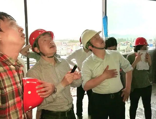 信息量巨大!知名国企高管被曝出轨朋友妻,女方老公曾助其儿子澳洲留学(组图) - 11