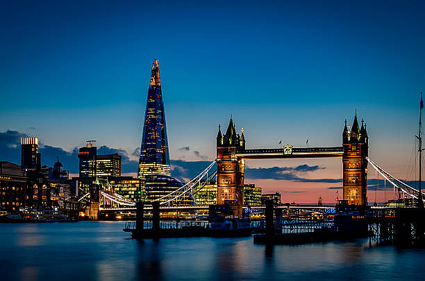 英国崩溃！白人冲上街头怒吼，政府要崩盘？这是英国贡献给世界最有价值的东西…（组图） - 8