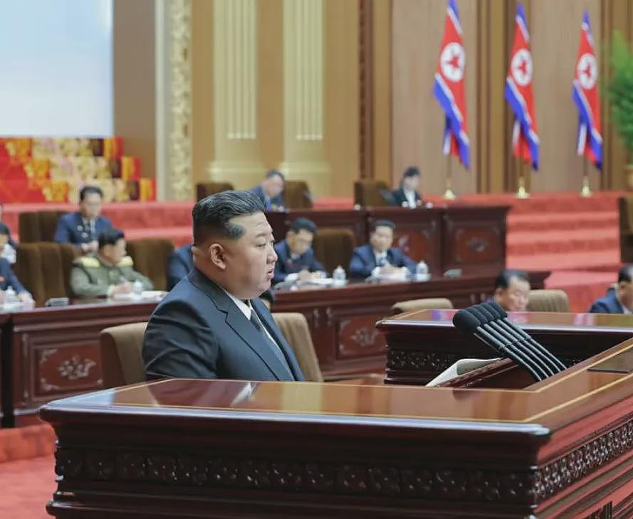 金正恩:至今仍怀有对特朗普的美好回忆,只要美方放弃无核化目标,朝美领导人就能够举行会晤(组图) - 2