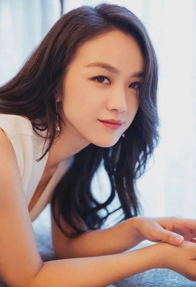 被封杀18年后，46岁汤唯现状曝光：离开娱乐圈的日子，我在乡下种菜养鸡（组图） - 6