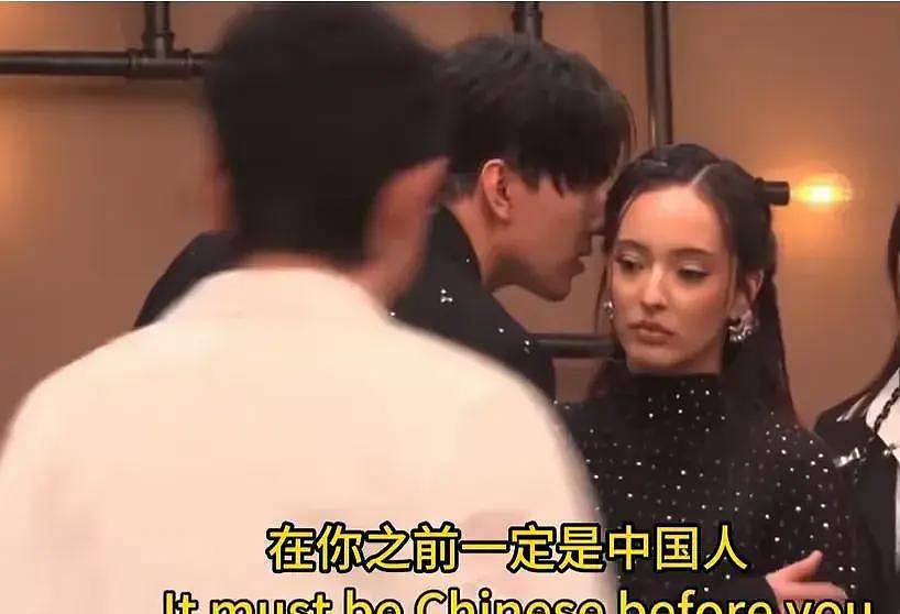 “歌手”黑幕?迪玛希后台忘关麦克风爆出大瓜(组图) - 5