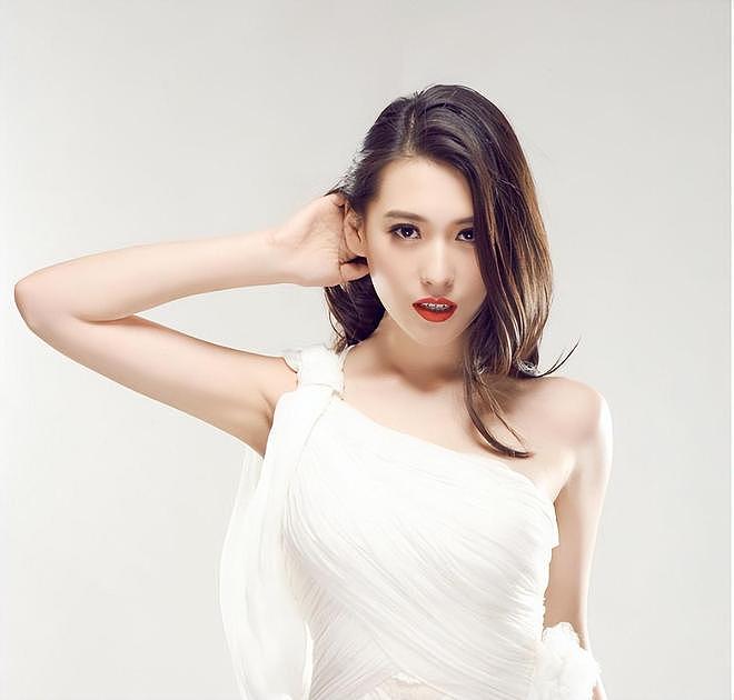顶替杨紫出演“夏雪”的宁丹琳，被骂了17年，如今她过得怎么样？（组图） - 27