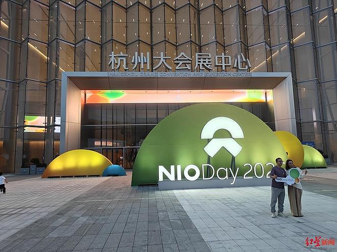 蔚来新ES8再降1万元，李斌：不会公布订单情况，没有参与订单“通货膨胀”（组图） - 1