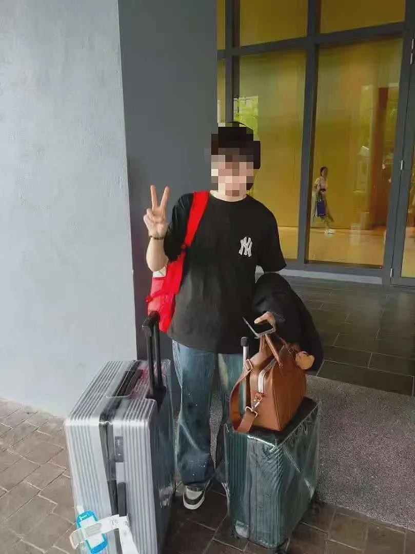 留学9天被电信诈骗后自杀：19岁女孩的坠落（组图） - 1